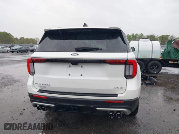 2025 Ford Explorer Platinum with VIN 1FMWK8HC7SGB14729, listed as a IAAI auction lot 41942013 with 1,264 mi miles and . Bid and sale history available at DreamBid. Image 16.