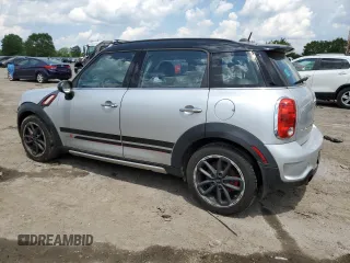 2016 MINI Countryman S with VIN WMWZC5C52GWU20530, listed as a Copart auction lot 62321205 with 100,970 mi miles and Clean title. Bid and sale history available at DreamBid. Image 2.
