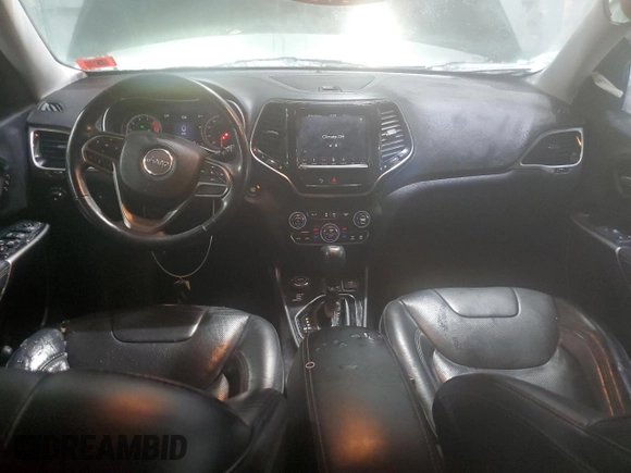 2019 Jeep Cherokee Limited with VIN 1C4PJMDX0KD395092, listed as a Copart auction lot 84026464 with 85,675 mi miles and Salvage title. Bid and sale history available at DreamBid. Image 8.