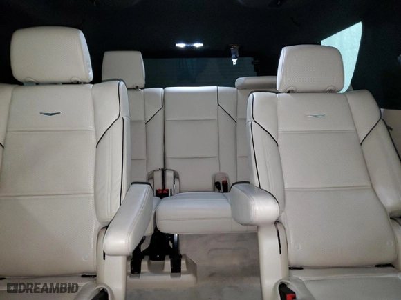 2023 Cadillac Escalade 4WD Premium Luxury with VIN 1GYS4BKL5PR237034, listed as a Copart auction lot 81638734 with 40,311 mi miles and Clean Title. Bid and sale history available at carsss.com. Image 10.