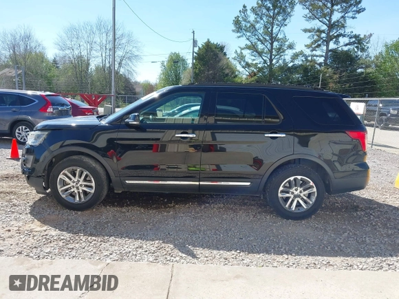 2016 Ford Explorer XLT with VIN 1FM5K7DHXGGB97992, listed as a IAAI auction lot 41880961 with 179,233 mi miles and . Bid and sale history available at carsss.com. Image 14.
