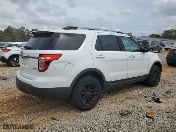 2014 Ford Explorer XLT with VIN 1FM5K8D88EGA52582, listed as a Copart auction lot 50909035 with NaN miles and Clean Title. Bid and sale history available at carsss.com. Image 3.