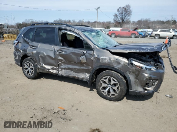 2019 Subaru Forester Premium with VIN JF2SKAGC4KH488528, listed as a Copart auction lot 48896505 with 77,543 mi miles and Non Repairable. Bid and sale history available at carsss.com. Image 4.