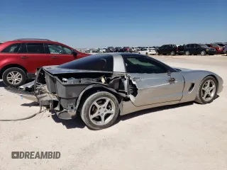 2004 Chevrolet Corvette with VIN 1G1YY22G945102769, listed as a Copart auction lot 74500664 with 64,718 mi miles and Salvage Title. Bid and sale history available at carsss.com. Image 3.