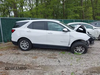2023 Chevrolet Equinox LT z VIN 3GNAXTEG2PS203067, wystawiony jako IAAI lot #42293288 z przebiegiem 26 166 mil mil oraz . Historia ofert i sprzedaży dostępna na DreamBid. Obrazek 11.