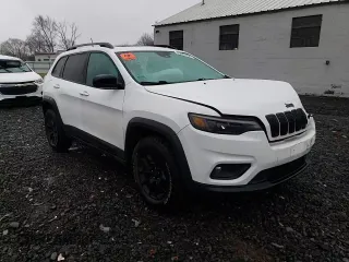 2022 Jeep Cherokee X with VIN 1C4PJMCX9ND527482, listed as a Copart auction lot 85089294 with 33,015 mi miles and Salvage Title. Bid and sale history available at carsss.com. Image 14.