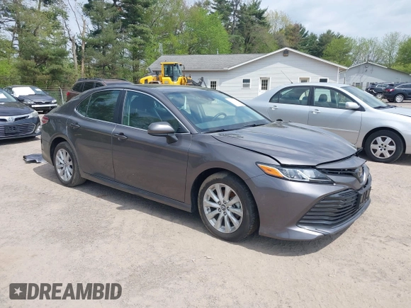 2019 Toyota Camry LE with VIN 4T1B11HK9KU229110, listed as a IAAI auction lot 42133332 with 17,541 mi miles and . Bid and sale history available at DreamBid. Image 1.