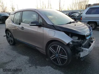 2015 BMW i3 with VIN WBY1Z4C55FV279545, listed as a Copart auction lot 70060362 with NaN miles. Bid and sale history available at carsss.com. Image 4.