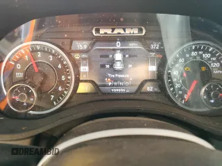 2022 Ram 1500 Big Horn z VIN 1C6RREBT8NN201776, wystawiony jako Copart lot #48359675 z przebiegiem 109 030 mil mil oraz Szkoda całkowita • Salvage title. Historia ofert i sprzedaży dostępna na DreamBid. Obrazek 9.