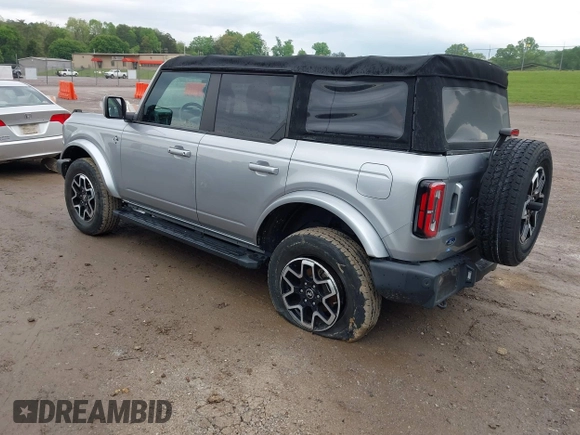 2022 Ford Bronco with VIN 1FMDE5DH0NLA98903, listed as a IAAI auction lot 42055569 with 39,893 mi miles and . Bid and sale history available at DreamBid. Image 3.