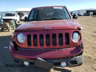 2016 Jeep Patriot High Altitude Edition with VIN 1C4NJRFB3GD658463, listed as a Copart auction lot 82340864 with 77,959 mi miles and Salvage Title. Bid and sale history available at carsss.com. Image 5.