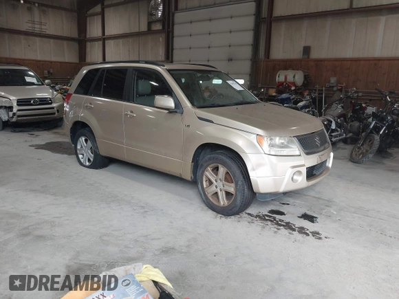 2006 Suzuki Grand Vitara Luxury with VIN JS3TD947464102420, listed as a IAAI auction lot 42453730 with 135,370 mi miles and . Bid and sale history available at DreamBid. Image 1.