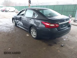 2016 Nissan Altima 2.5 S with VIN 1N4AL3AP2GN359622, listed as a IAAI auction lot 41840253 with 80,815 mi miles. Bid and sale history available at carsss.com. Image 3.
