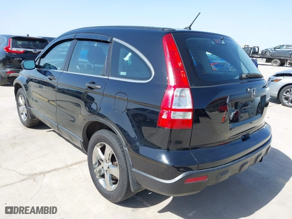 2008 Honda CR-V LX with VIN 3CZRE383X8G704149, listed as a IAAI auction lot 41851000 with 329,881 mi miles. Bid and sale history available at carsss.com. Image 3.