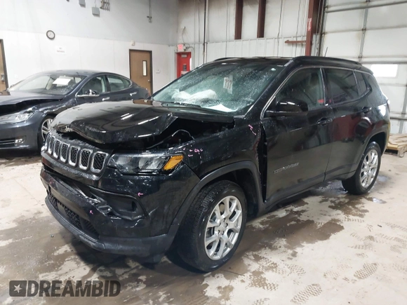 2023 Jeep Compass Latitude Lux с VIN 3C4NJDFN9PT559007, выставлен на аукционе IAAI как лот 41946158 с пробегом 14 732 миль миль и . История ставок и продаж доступна на DreamBid. Изображение 2.