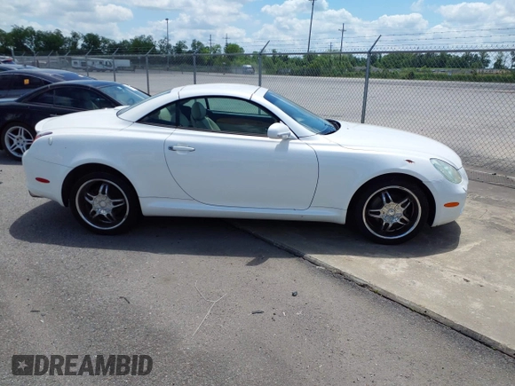 2005 Lexus SC with VIN JTHFN48Y750066841, listed as a IAAI auction lot 42146165 with 129,193 mi miles. Bid and sale history available at carsss.com. Image 13.