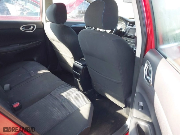 2016 Nissan Sentra SR with VIN 3N1AB7AP6GY262014, listed as a IAAI auction lot 41800744 with 198,494 mi miles. Bid and sale history available at carsss.com. Image 8.