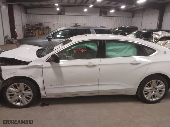 2016 Chevrolet Impala LS with VIN 2G11X5SA7G9171260, listed as a IAAI auction lot 41995402 with 140,482 mi miles. Bid and sale history available at carsss.com. Image 14.