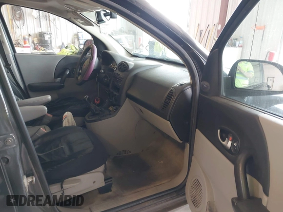 2004 Saturn VUE with VIN 5GZCZ23D74S844946, listed as a IAAI auction lot 42107353 with 255,622 mi miles and . Bid and sale history available at DreamBid. Image 5.