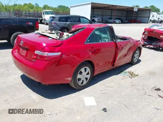 2007 Toyota Camry CE z VIN 4T1BE46K87U193054, wystawiony jako IAAI lot #42331621 z przebiegiem 148 315 mil mil oraz . Historia ofert i sprzedaży dostępna na DreamBid. Obrazek 4.