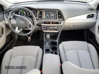 2018 Hyundai Sonata Hybrid SE with VIN KMHE24L3XJA080086, listed as a Copart auction lot 87439294 with 80,343 mi miles and Salvage Title. Bid and sale history available at carsss.com. Image 8.