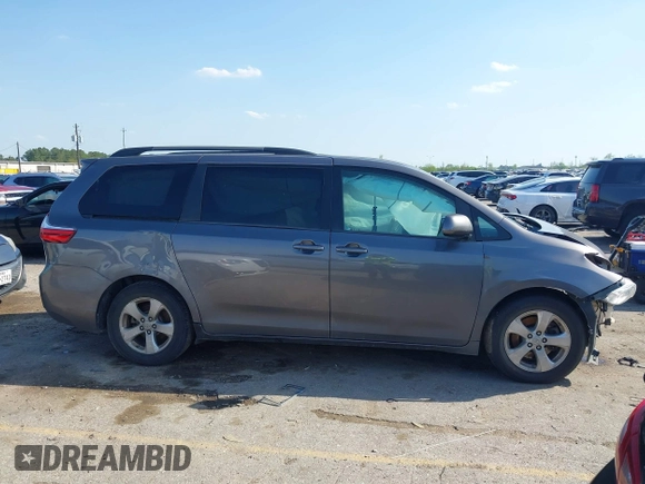 2016 Toyota Sienna LE AAS with VIN 5TDKK3DC1GS714039, listed as a IAAI auction lot 41868423 with 150,817 mi miles. Bid and sale history available at carsss.com. Image 13.