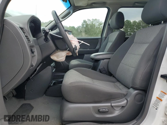 2004 Ford Escape XLT с VIN 1FMCU93124DA15295, выставлен на аукционе Copart как лот 72222414 с пробегом 77 496 миль миль и Списание • Salvage title. История ставок и продаж доступна на DreamBid. Изображение 7.