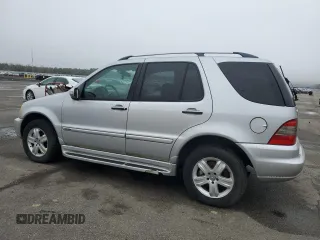 2005 Mercedes-Benz M-Class 5.0L with VIN 4JGAB75E55A526309, listed as a Copart auction lot 51478095 with 185,992 mi miles and Clean Title. Bid and sale history available at carsss.com. Image 2.