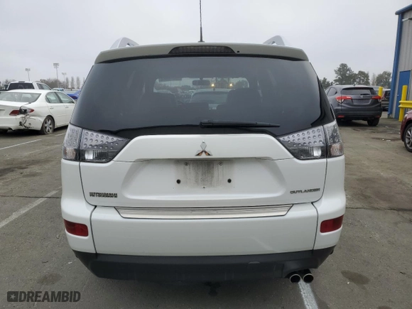 2008 Mitsubishi Outlander XLS with VIN JA4MS41X48Z009364, listed as a Copart auction lot 86018664 with 170,060 mi miles and Salvage Title. Bid and sale history available at carsss.com. Image 6.