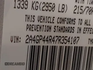 2007 Chrysler Town & Country LWB LX with VIN 2A4GP44R47R354107, listed as a IAAI auction lot 41982682 with 200,643 mi miles. Bid and sale history available at carsss.com. Image 9.