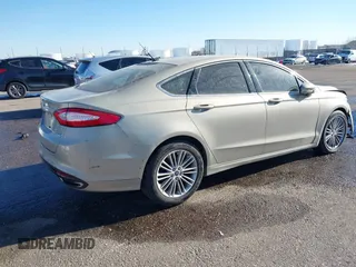 2015 Ford Fusion SE with VIN 3FA6P0H90FR132781, listed as a IAAI auction lot 41442151 with 196,240 mi miles. Bid and sale history available at carsss.com. Image 4.