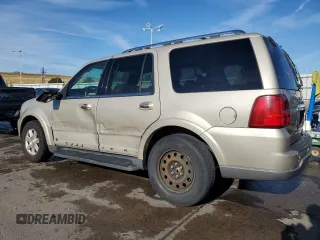2004 Lincoln Navigator Luxury with VIN 5LMFU28R44LJ35492, listed as a Copart auction lot 72608304 with 212,539 mi miles and Salvage Title. Bid and sale history available at carsss.com. Image 2.