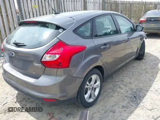2014 Ford Focus SE with VIN 1FADP3K29EL211531, listed as a IAAI auction lot 42023417 with 182,321 mi miles and . Bid and sale history available at carsss.com. Image 4.