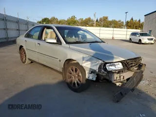 2004 Volvo S80 with VIN YV1TS59H741369185, listed as a Copart auction lot 70324584 with 166,943 mi miles and Salvage Title. Bid and sale history available at carsss.com. Image 4.