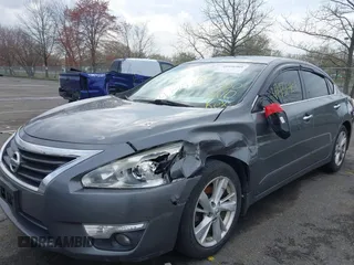 2015 Nissan Altima SV z VIN 1N4AL3APXFC950355, wystawiony jako IAAI lot #41956901 z przebiegiem 85 983 mil mil oraz . Historia ofert i sprzedaży dostępna na DreamBid. Obrazek 6.