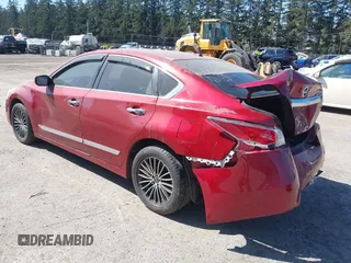 2015 Nissan Altima SV z VIN 1N4AL3AP2FC223145, wystawiony jako IAAI lot #41989226 z przebiegiem 184 577 mil mil oraz . Historia ofert i sprzedaży dostępna na DreamBid. Obrazek 3.