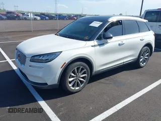 2021 Lincoln Corsair Standard z VIN 5LMCJ1C97MUL04587, wystawiony jako IAAI lot #41985640 z przebiegiem 46 724 mil mil oraz . Historia ofert i sprzedaży dostępna na DreamBid. Obrazek 2.