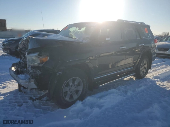 2011 Toyota 4Runner Trail with VIN JTEBU5JR0B5076925, listed as a Copart auction lot 42053685 with 140,364 mi miles and Salvage Title. Bid and sale history available at carsss.com. Image 1.