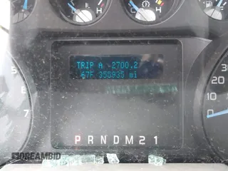 2015 Ford F-250 XL с VIN 1FDBF2B60FED21726, выставлен на аукционе IAAI как лот 42459683 с пробегом 355 935 миль миль и . История ставок и продаж доступна на DreamBid. Изображение 14.