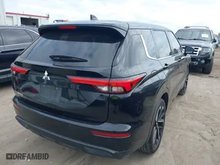2022 Mitsubishi Outlander ES with VIN JA4J3TA86NZ074084, listed as a IAAI auction lot 41486643 with 148,853 mi miles. Bid and sale history available at carsss.com. Image 4.
