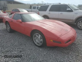 1996 Chevrolet Corvette z VIN 1G1YY22P2T5113949, wystawiony jako Copart lot #47555645 z przebiegiem 179 068 mil mil oraz Czysty tytuł • Clean title. Historia ofert i sprzedaży dostępna na DreamBid. Obrazek 4.
