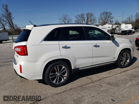 2014 Kia Sorento SX with VIN 5XYKWDA75EG487675, listed as a Copart auction lot 49049185 with 184,150 mi miles and Salvage Title. Bid and sale history available at carsss.com. Image 3.