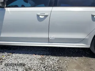 2018 Volkswagen Passat S z VIN 1VWAA7A34JC046737, wystawiony jako Copart lot #54478135 z przebiegiem 70 530 mil mil oraz Nie do naprawy • Non repairable. Historia ofert i sprzedaży dostępna na DreamBid. Obrazek 12.
