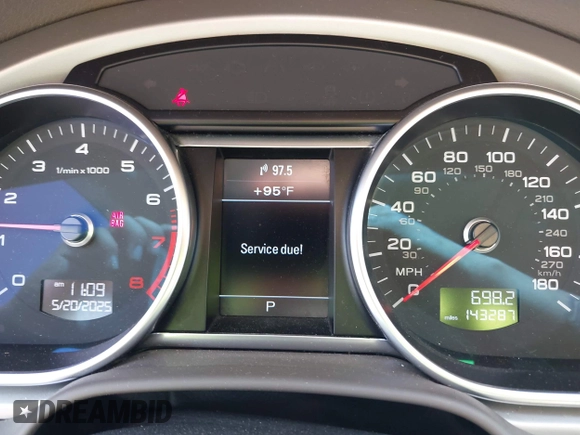 2015 Audi Q7 S line Prestige with VIN WA1DGAFE5FD028605, listed as a IAAI auction lot 42313627 with 143,287 mi miles and . Bid and sale history available at DreamBid. Image 7.