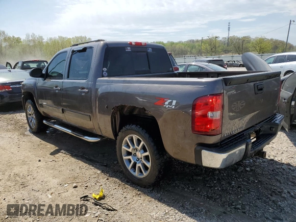 2007 Chevrolet Silverado 1500 LTZ with VIN 2GCEK13M171521361, listed as a Copart auction lot 52987245 with 220,392 mi miles and Salvage Title. Bid and sale history available at carsss.com. Image 2.