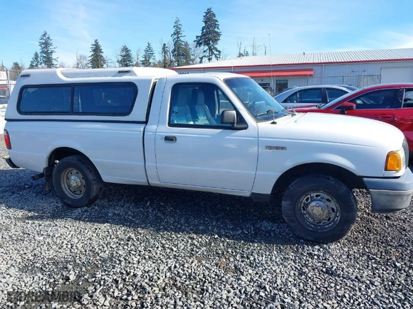 2004 Ford Ranger XL with VIN 1FTYR10U54PA27483, listed as a IAAI auction lot 41501713 with 170,182 mi miles. Bid and sale history available at carsss.com. Image 13.