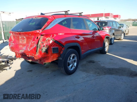 2022 Hyundai Tucson SEL with VIN 5NMJBCAE2NH131089, listed as a IAAI auction lot 41705654 with 14,362 mi miles. Bid and sale history available at carsss.com. Image 4.