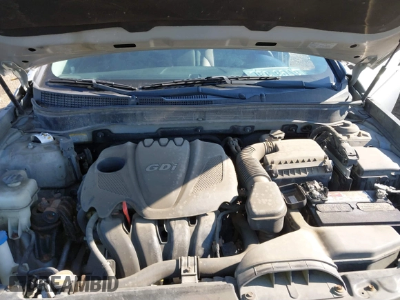 2011 Hyundai Sonata GLS with VIN 5NPEB4AC7BH256366, listed as a IAAI auction lot 41881465 with 184,161 mi miles and . Bid and sale history available at carsss.com. Image 10.