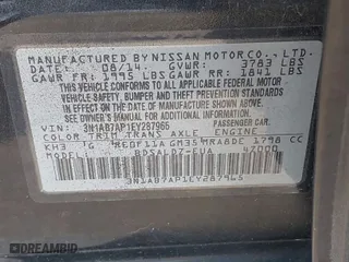 2014 Nissan Sentra SV with VIN 3N1AB7AP1EY287965, listed as a IAAI auction lot 42077761 with 98,271 mi miles. Bid and sale history available at carsss.com. Image 9.