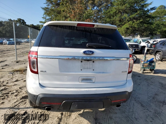 2013 Ford Explorer XLT with VIN 1FM5K8D81DGB97767, listed as a Copart auction lot 72063264 with 158,691 mi miles and Salvage Title. Bid and sale history available at carsss.com. Image 6.